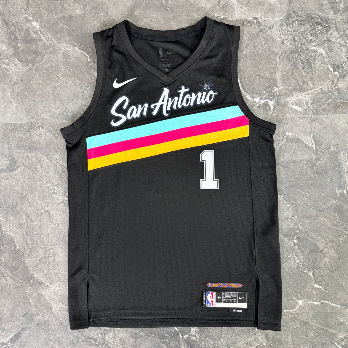 Maillot San Antonio Spurs n° 1 – Édition Ville – photo 11