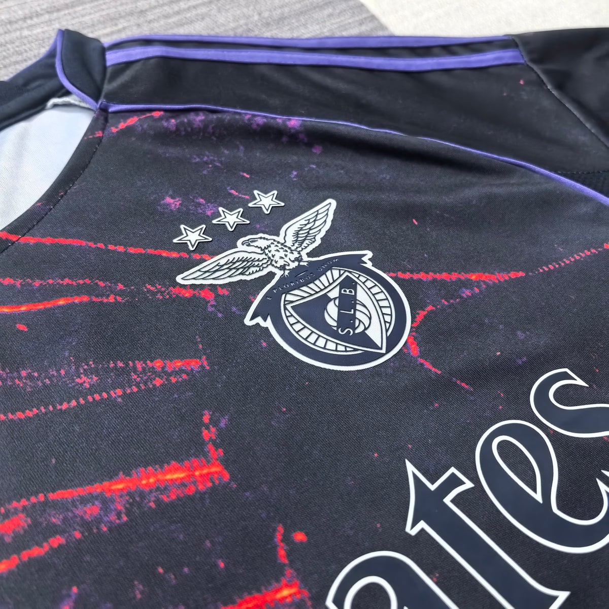 Benfica Lisbonne Bleu roi Cinquième maillot 2026-2027 – photo 3