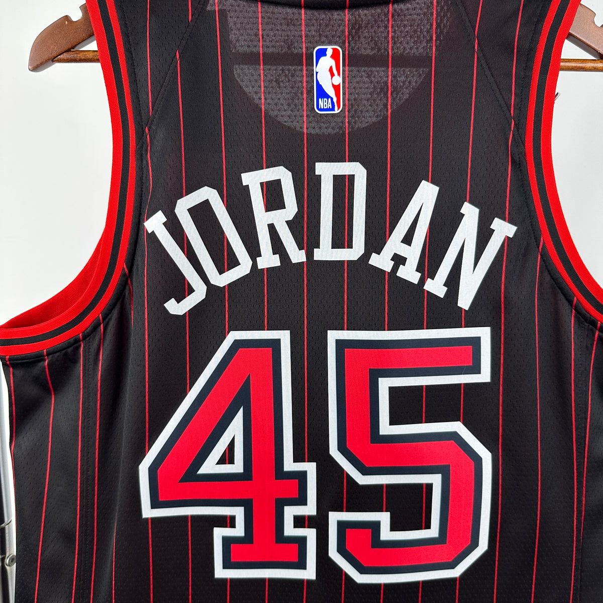 Maillot Chicago Bulls n° 45 – Édition spéciale – photo 6