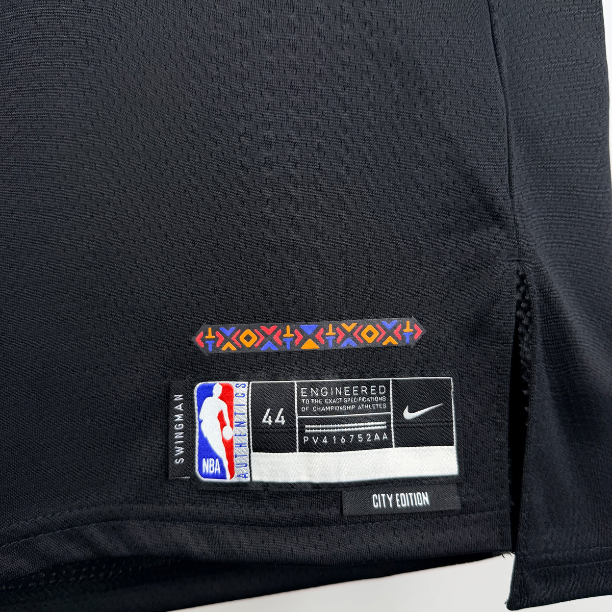 Maillot San Antonio Spurs n° 1 – Édition Ville – photo 7