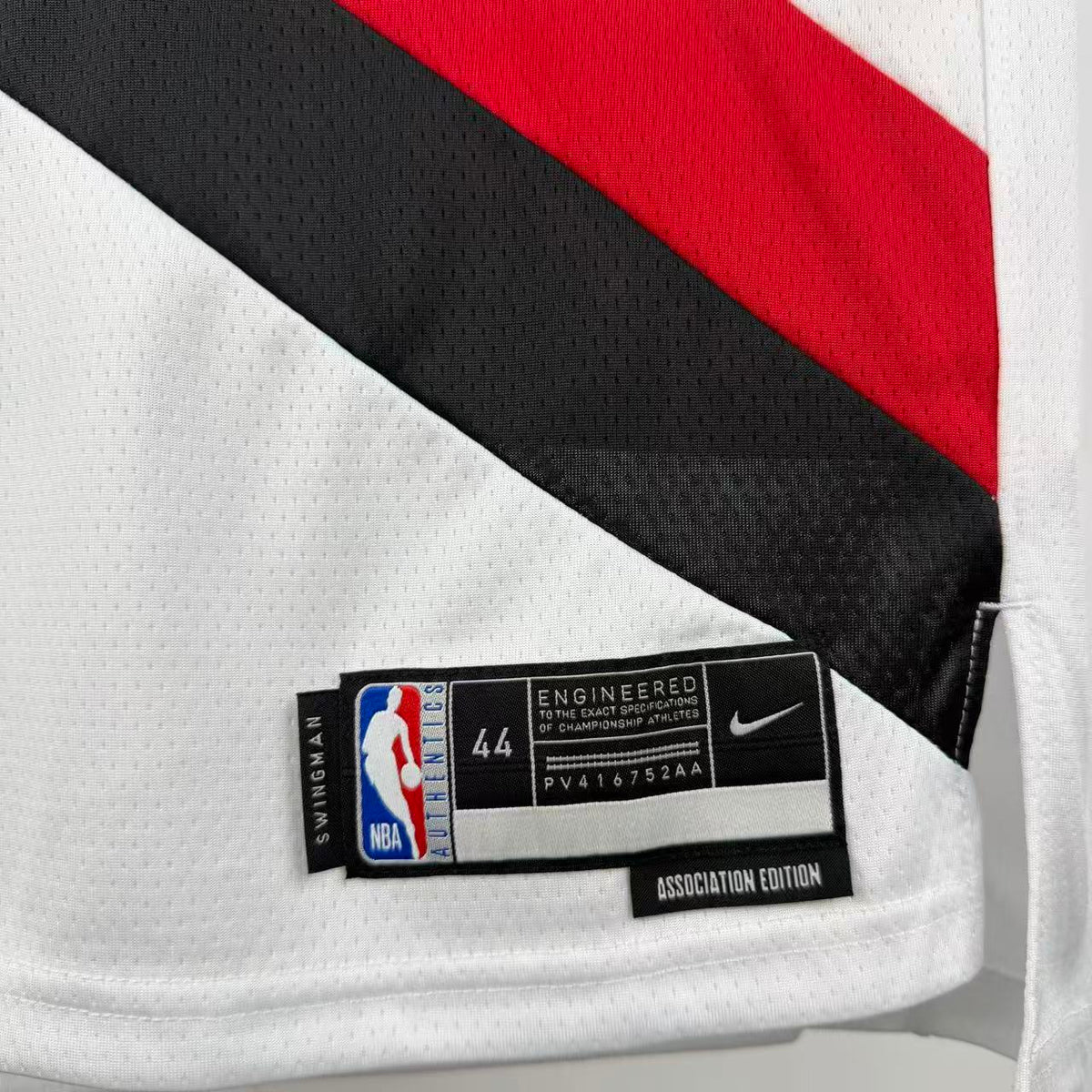 Maillot Portland Trail Blazers n° 1 – Blanc – photo 8