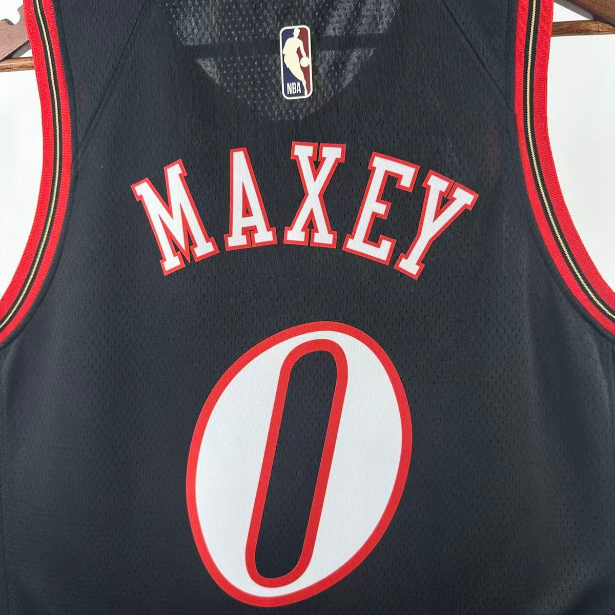 Maillot Philadelphia 76ers n° 0 – Rétro Noir – photo 9