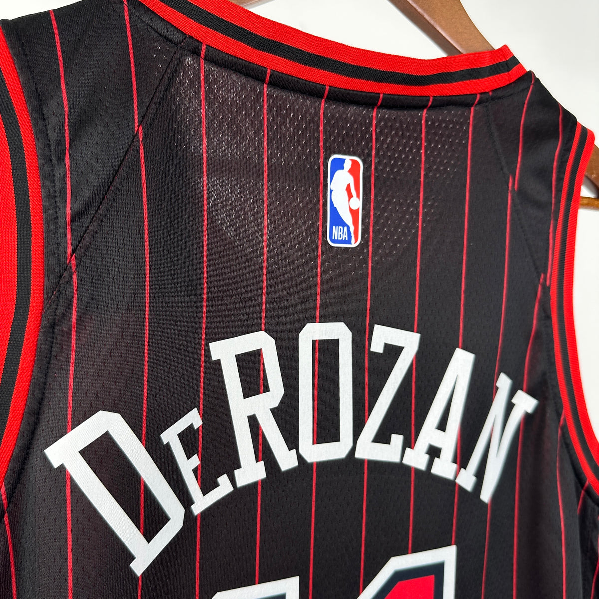 Maillot Chicago Bulls n° 11 – Édition spéciale – photo 7