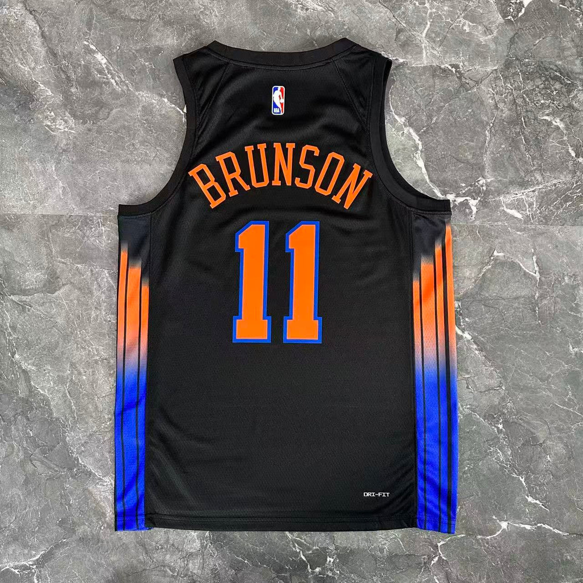 Maillot New York Knicks n° 11 – Édition spéciale – photo 13