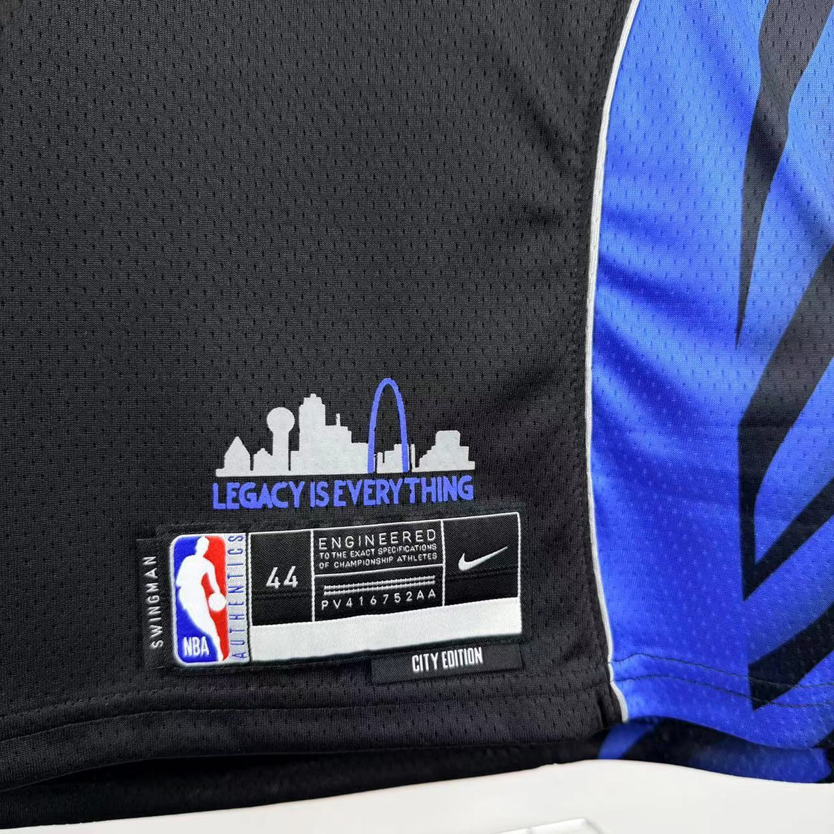 Maillot Dallas Mavericks n° 11 – Édition Ville – photo 10