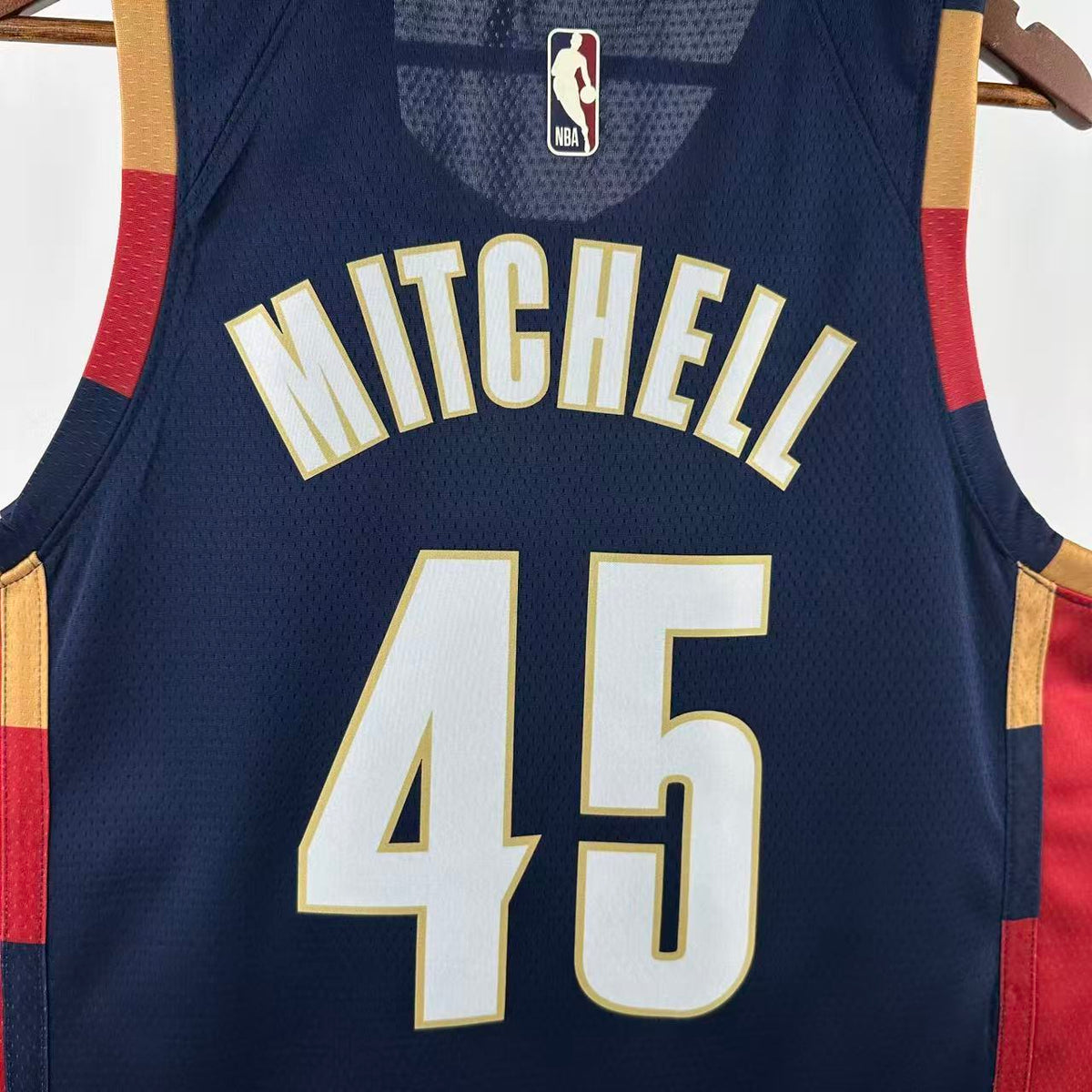 Maillot Cleveland Cavaliers n° 45 – Rétro – photo 8