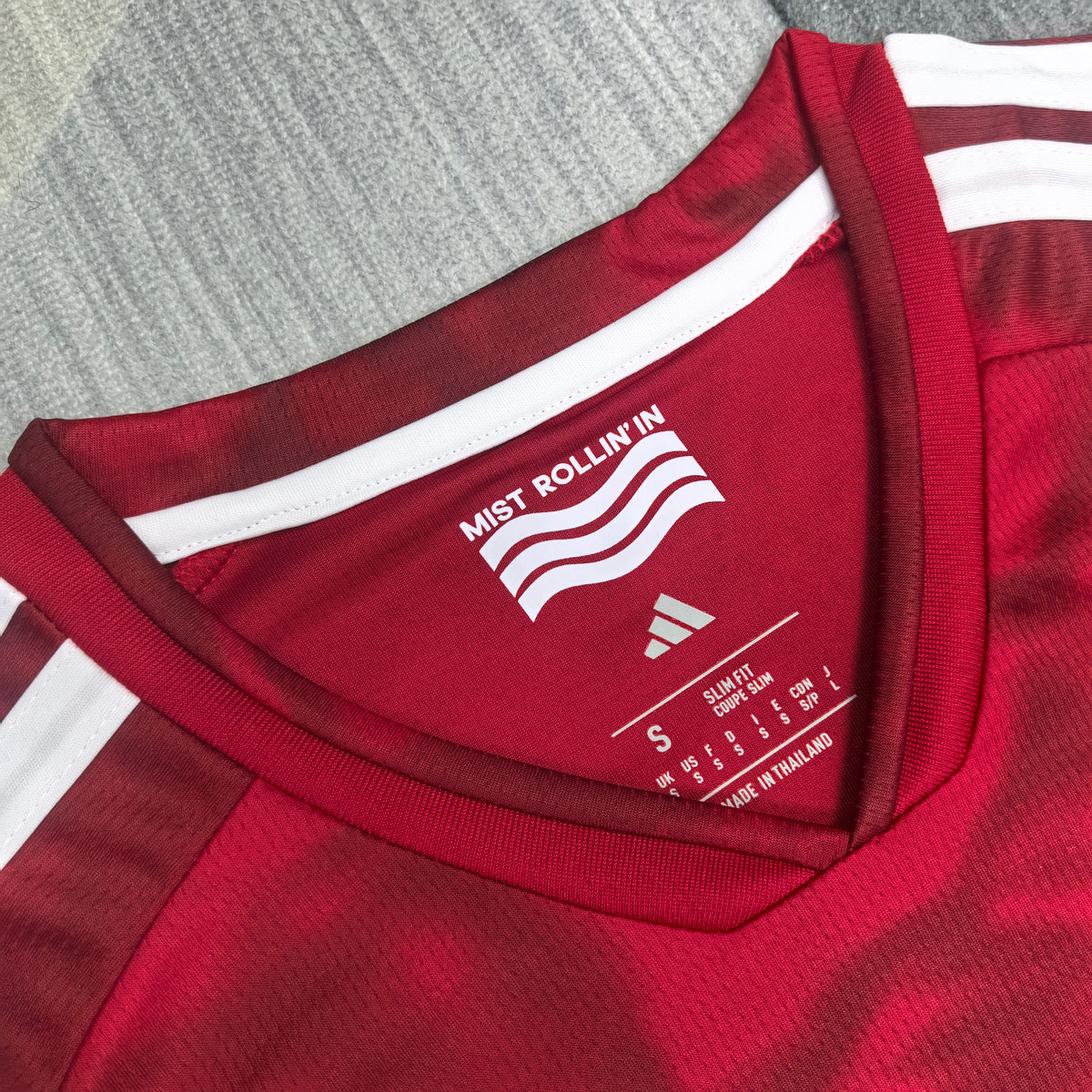Nottingham Forest Domicile 2026-2027 – photo 3