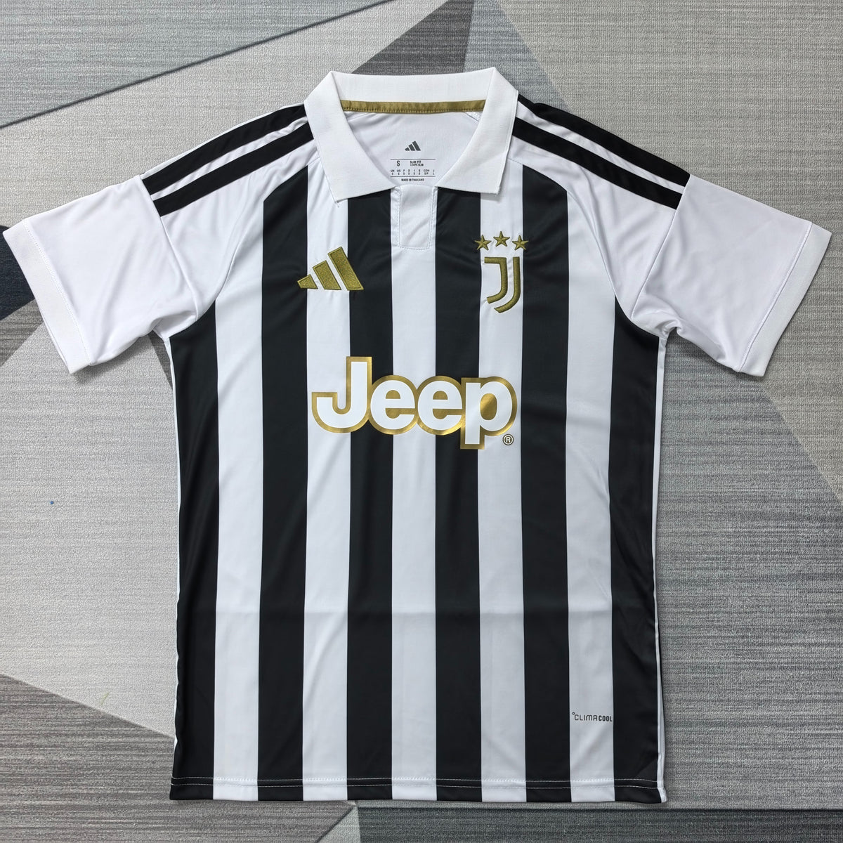 Juventus Domicile 2026-2027 – photo 1