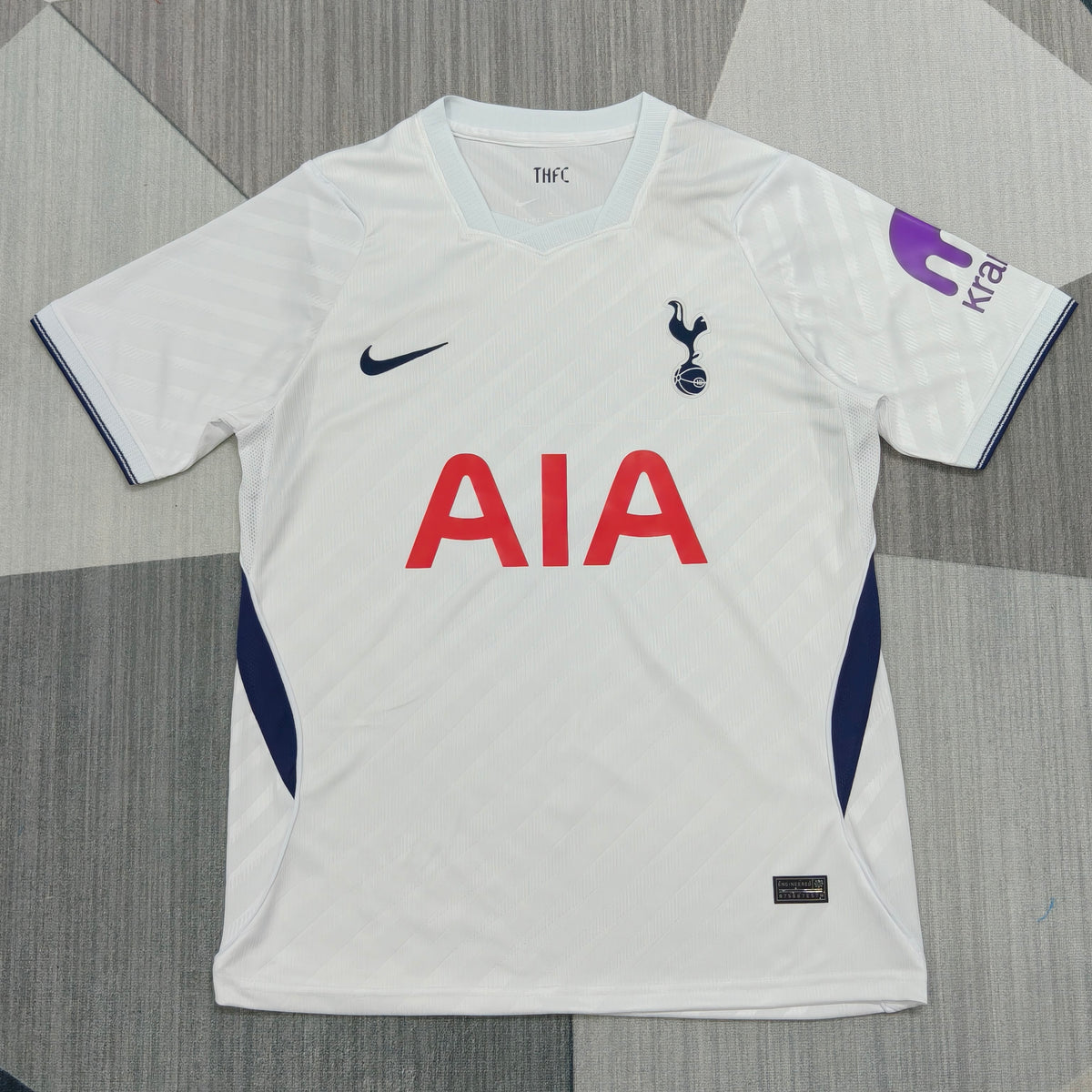 Tottenham Domicile 2026-2027 – photo 1