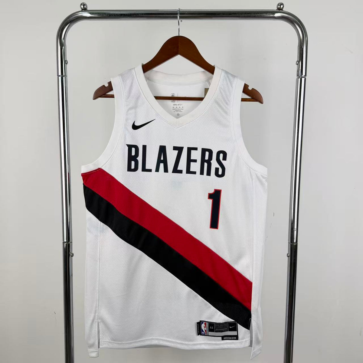 Maillot Portland Trail Blazers n° 1 – Blanc – photo 1