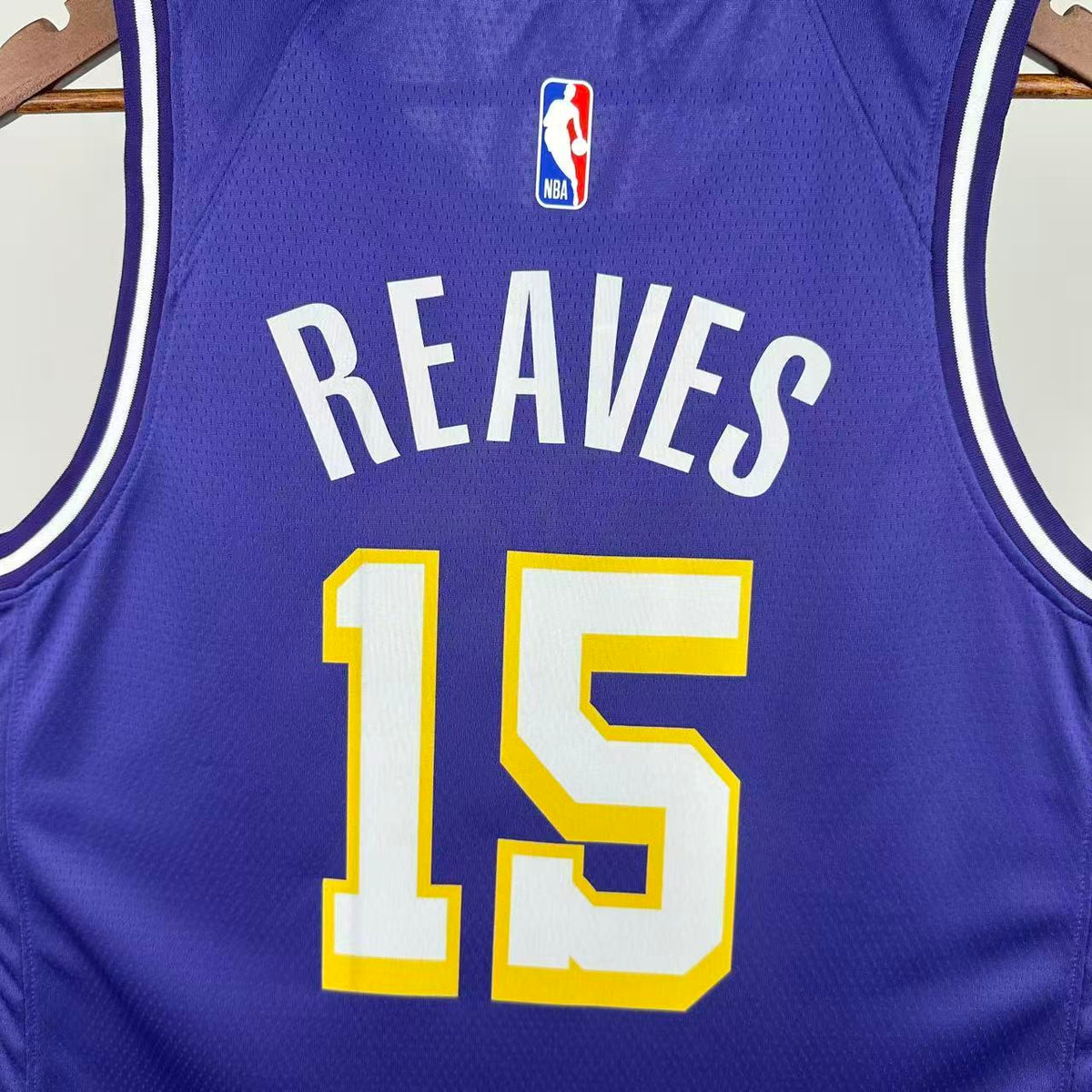 Maillot Los Angeles Lakers n° 15 – Édition spéciale – photo 9
