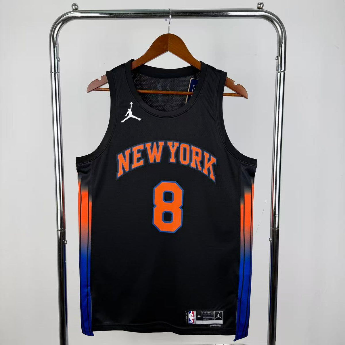 Maillot New York Knicks n° 8 – Motif Jordan – photo 1