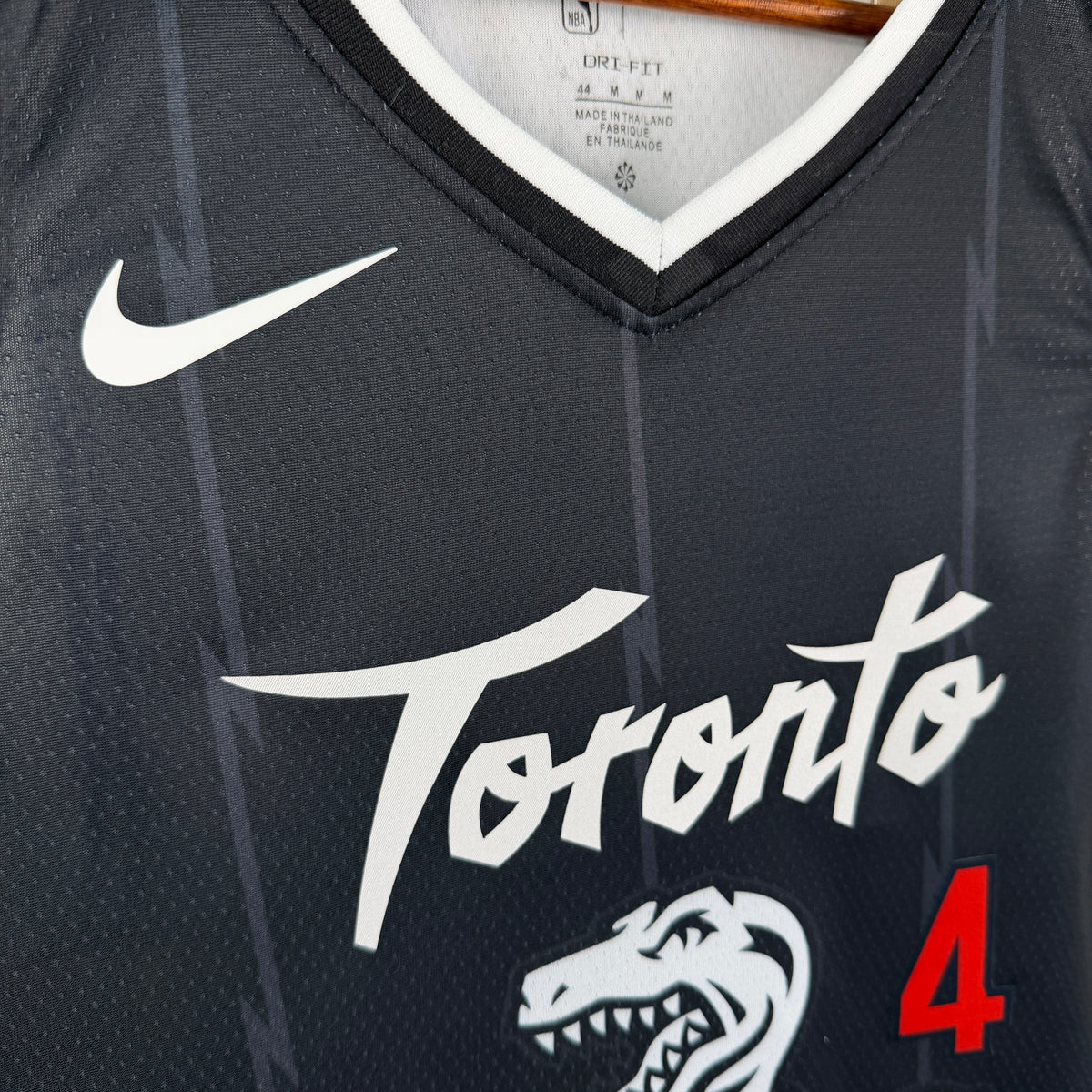 Maillot Toronto Raptors n° 4 – Édition Ville – photo 9