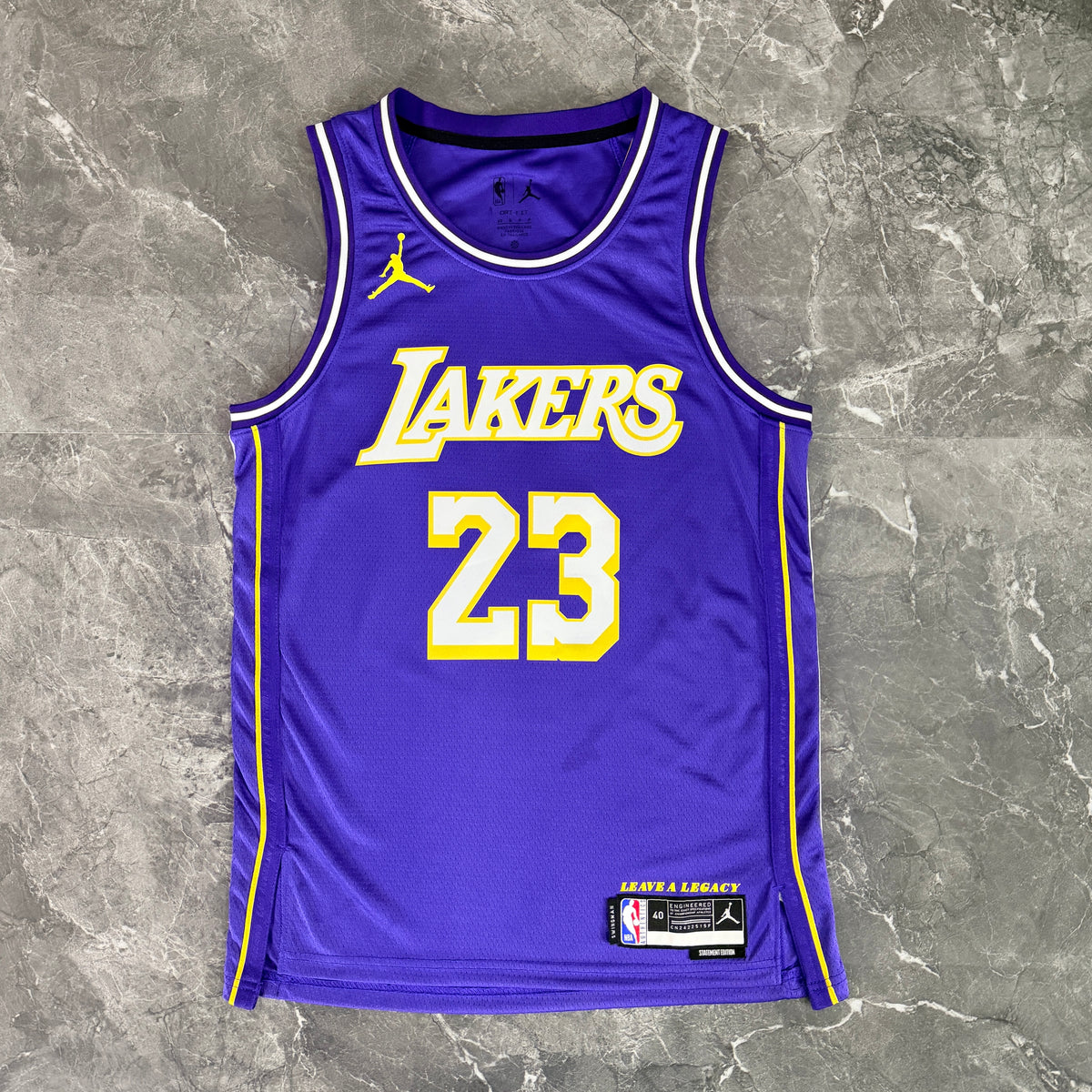 Maillot Los Angeles Lakers n° 23 – Édition spéciale – photo 11
