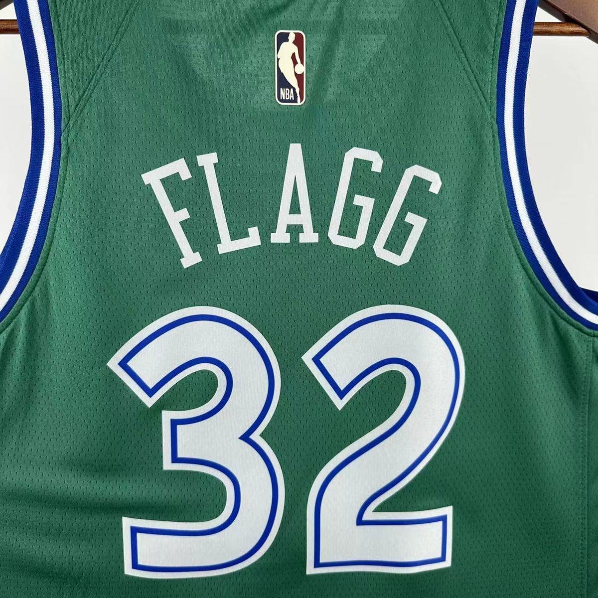 Maillot Dallas Mavericks n° 32 – Rétro Vert – photo 7
