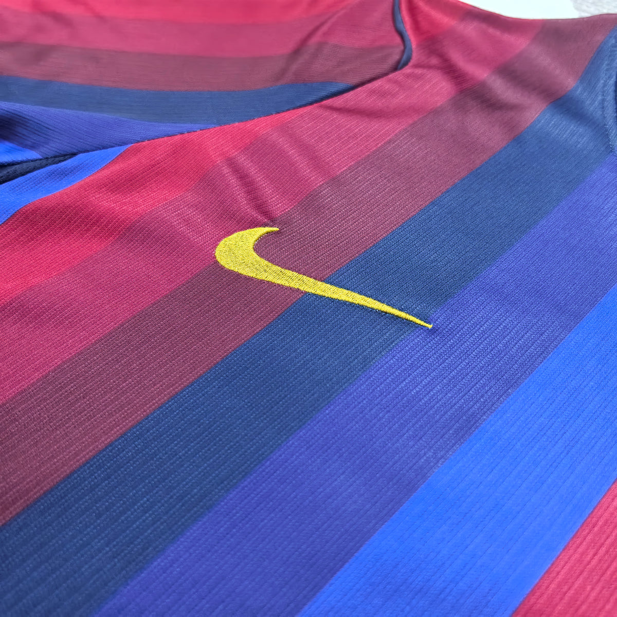 FC Barcelone Domicile 2026-2027 – Modèle 237674165 – photo 4