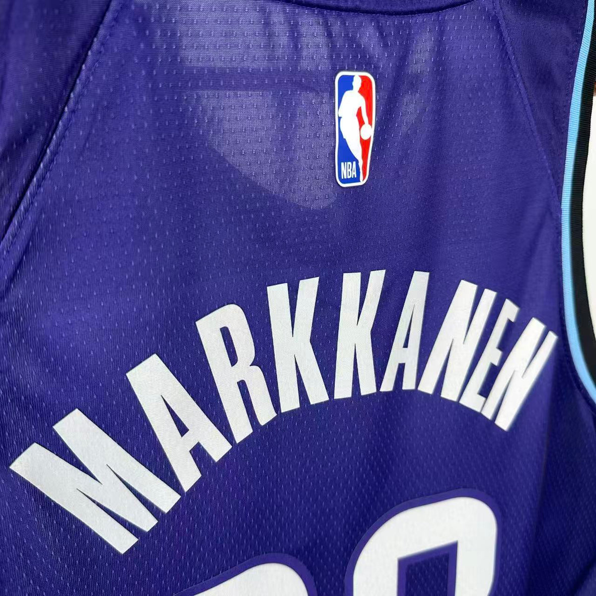 Maillot Utah Jazz n° 23 – Violet – photo 7
