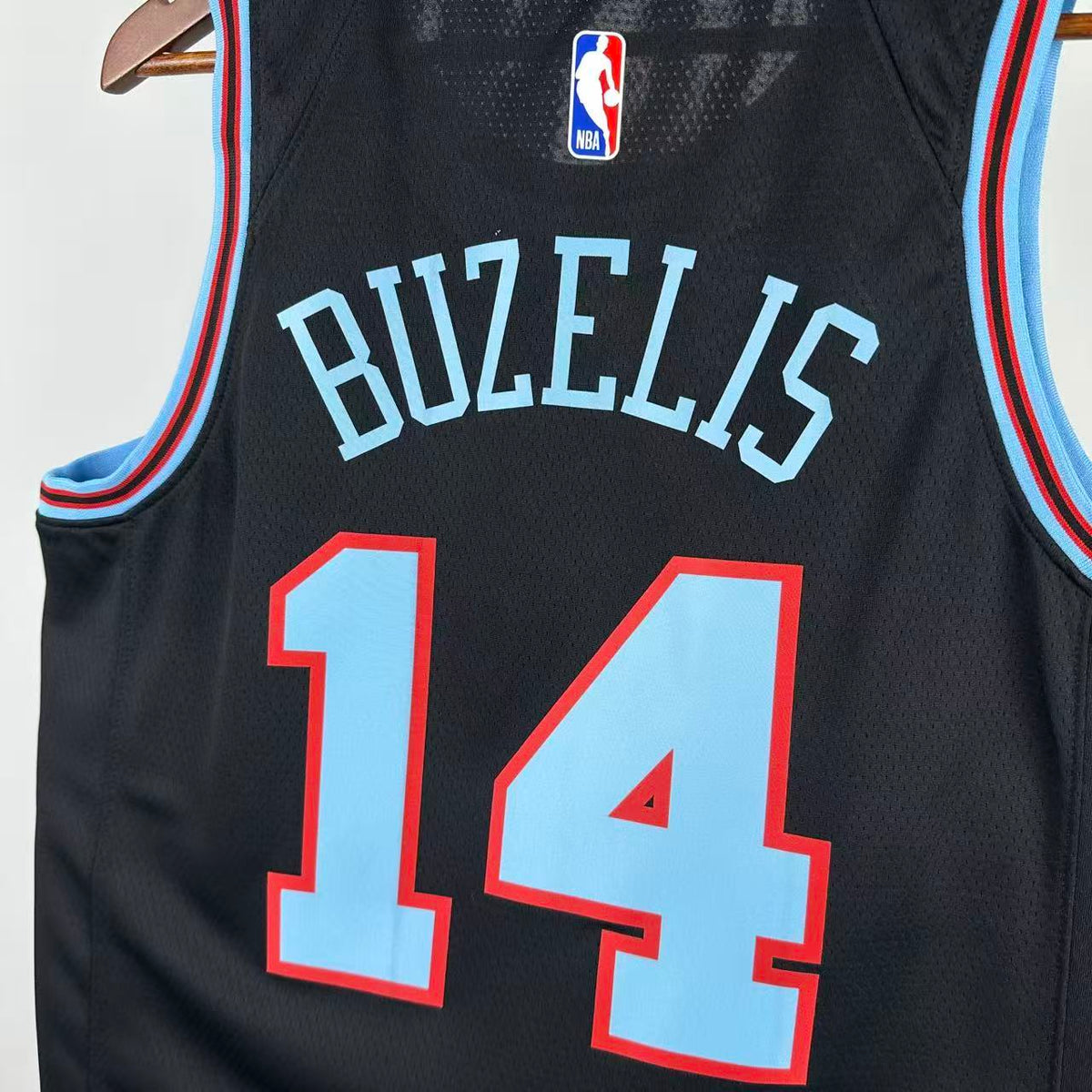 Maillot Chicago Bulls n° 14 – Édition Ville – photo 7