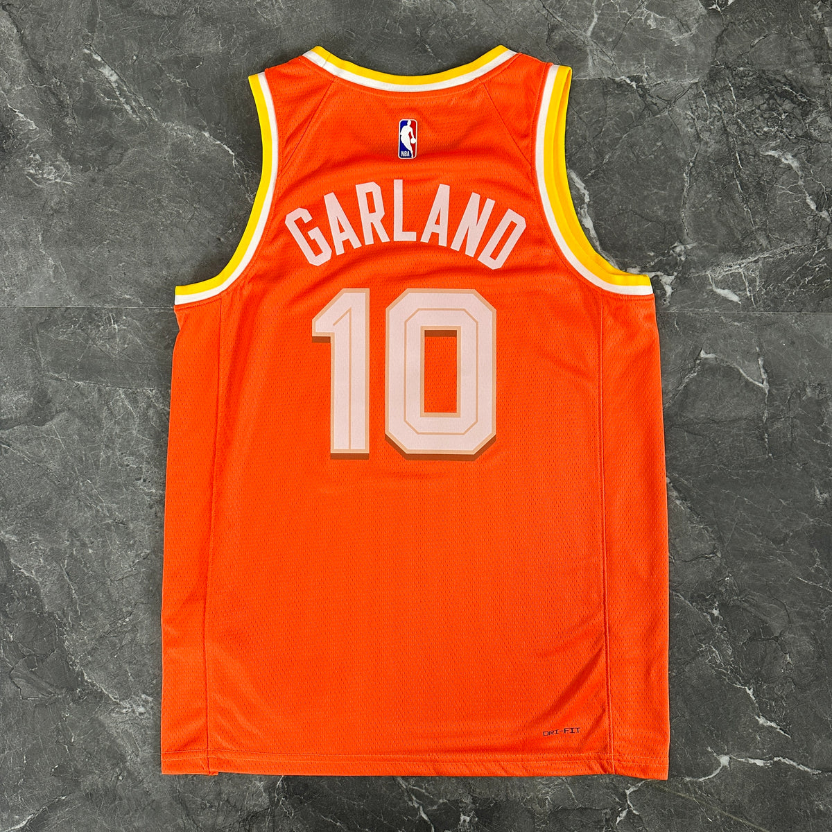 Maillot Cleveland Cavaliers n° 10 – Édition Ville – photo 12