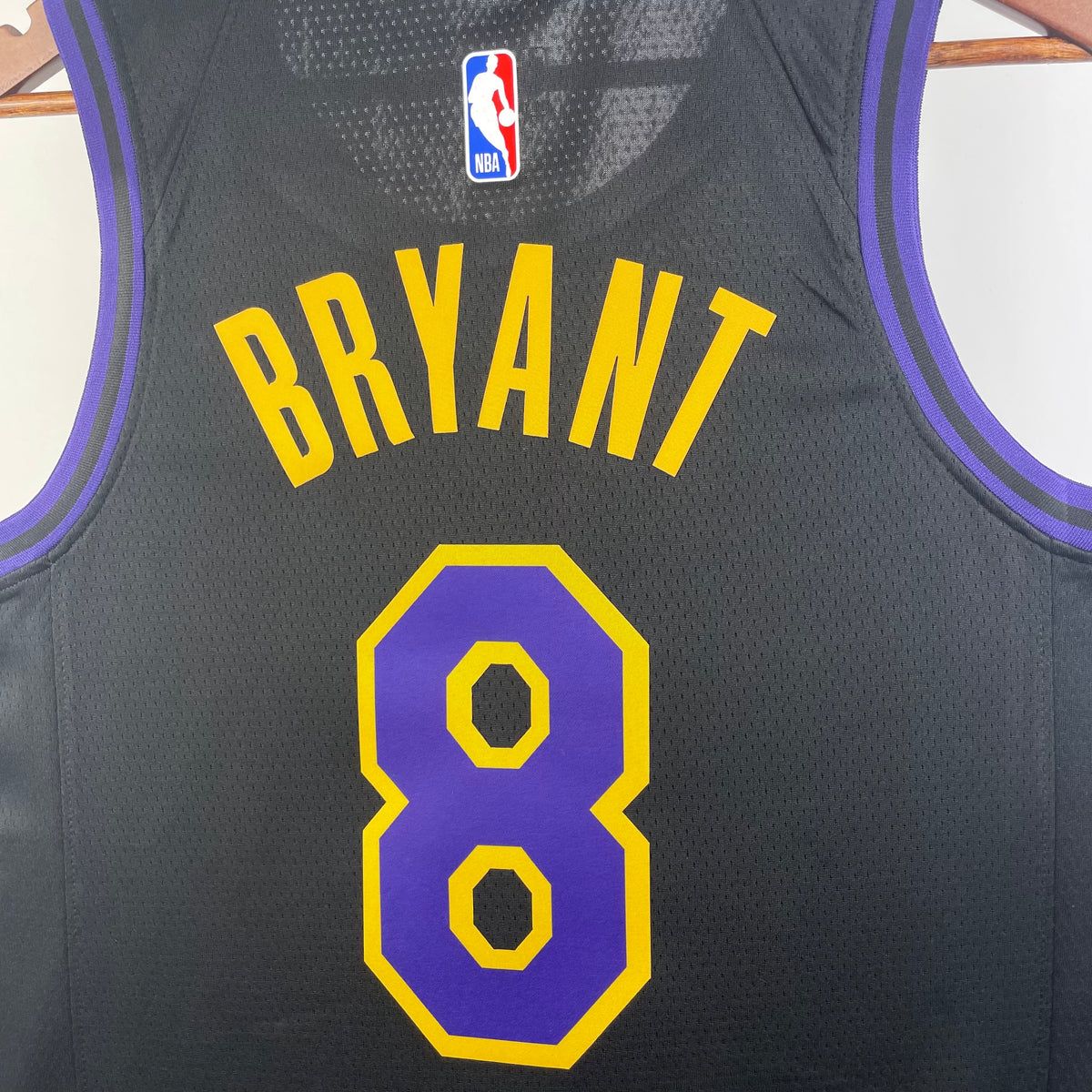 Maillot Los Angeles Lakers n° 8 – Édition Ville – photo 8