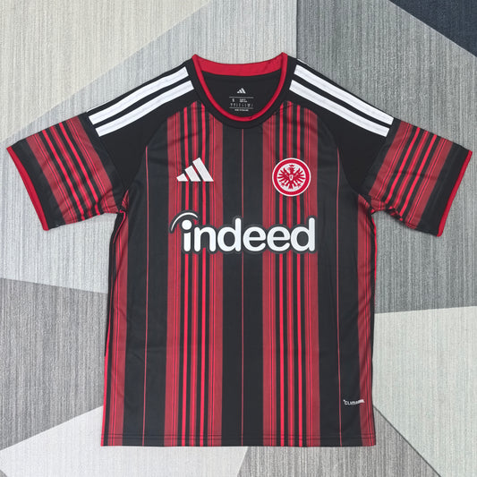 Eintracht Francfort Domicile 2026-2027 – photo 1