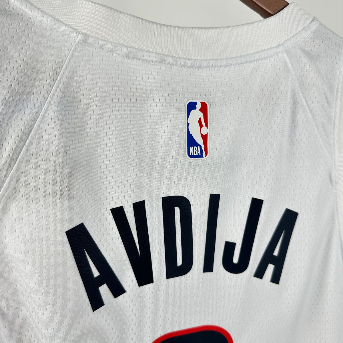 Maillot Portland Trail Blazers n° 8 – Blanc – photo 6
