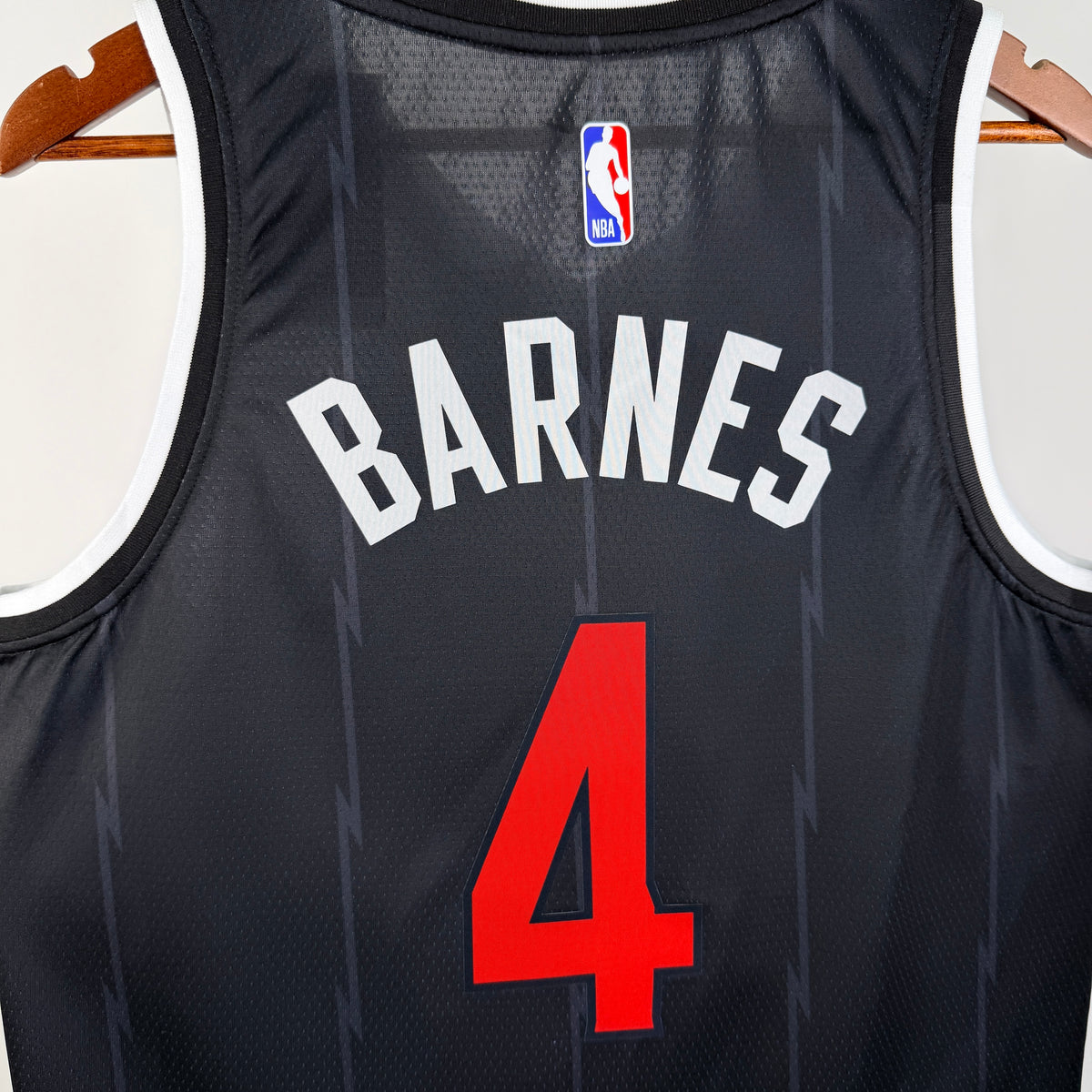 Maillot Toronto Raptors n° 4 – Édition Ville – photo 6