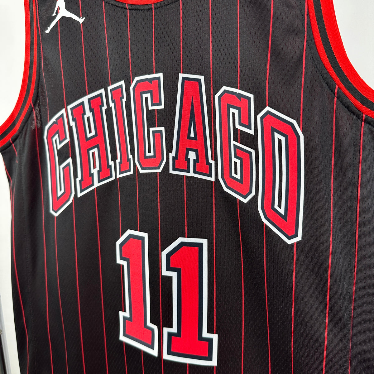 Maillot Chicago Bulls n° 11 – Édition spéciale – photo 5