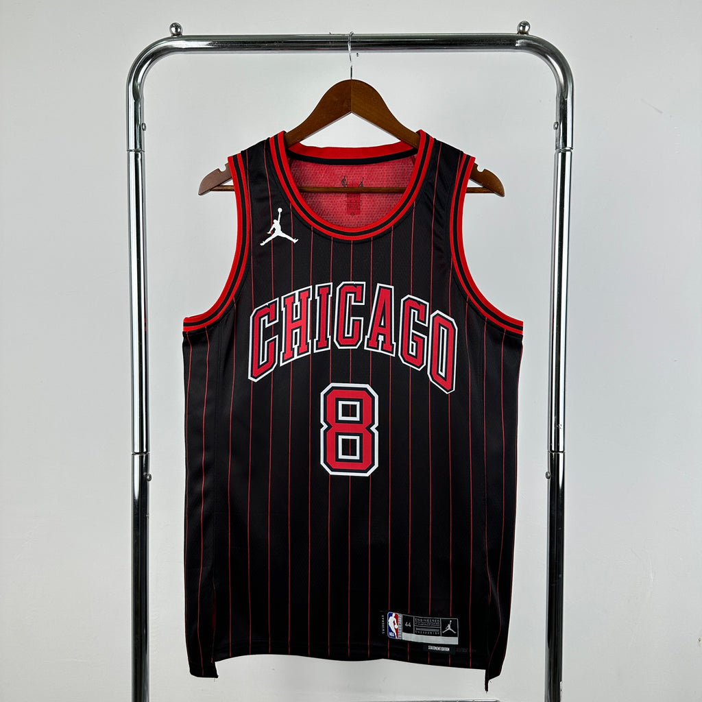 Maillot Chicago Bulls n° 8 – Édition spéciale – photo 1
