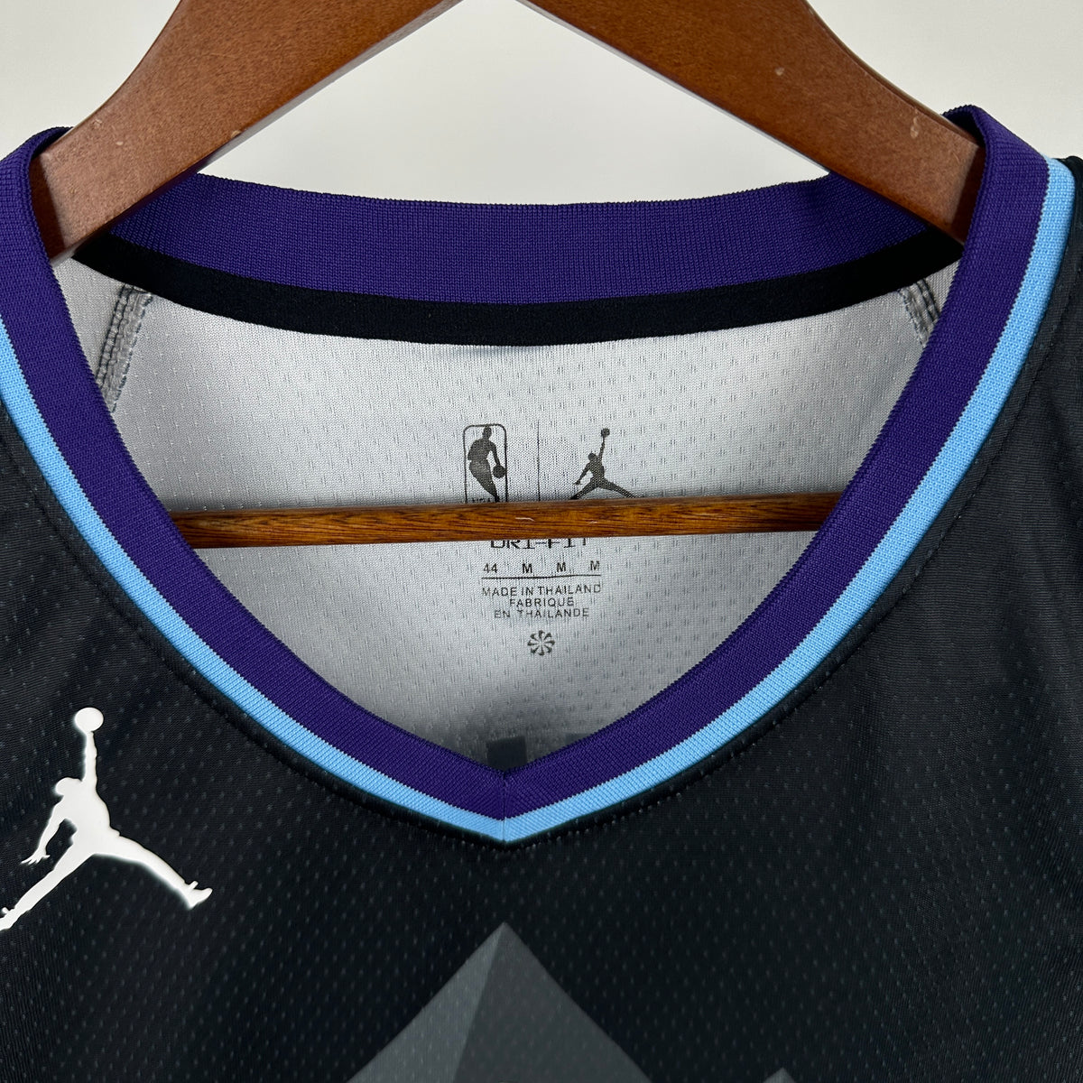 Maillot Utah Jazz n° 19 – Motif Jordan – photo 10