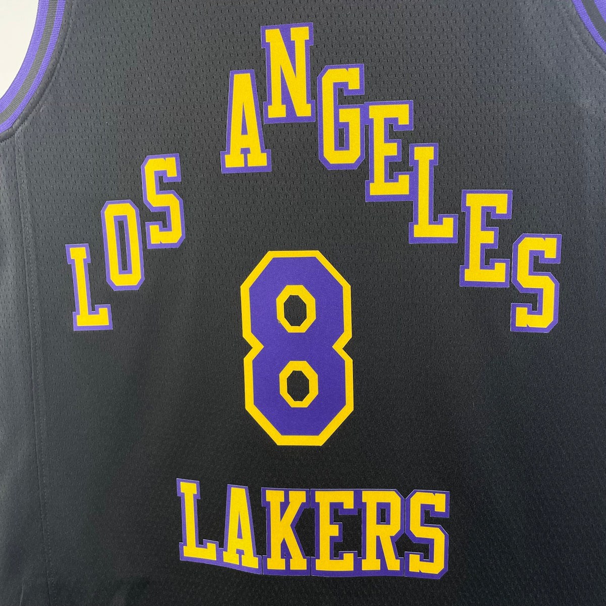 Maillot Los Angeles Lakers n° 8 – Édition Ville – photo 9