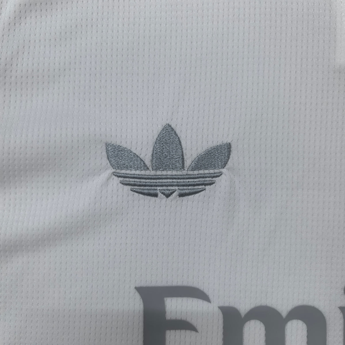 Real Madrid Édition 125e anniversaire 2026-2027 – Modèle 232391580 – photo 4