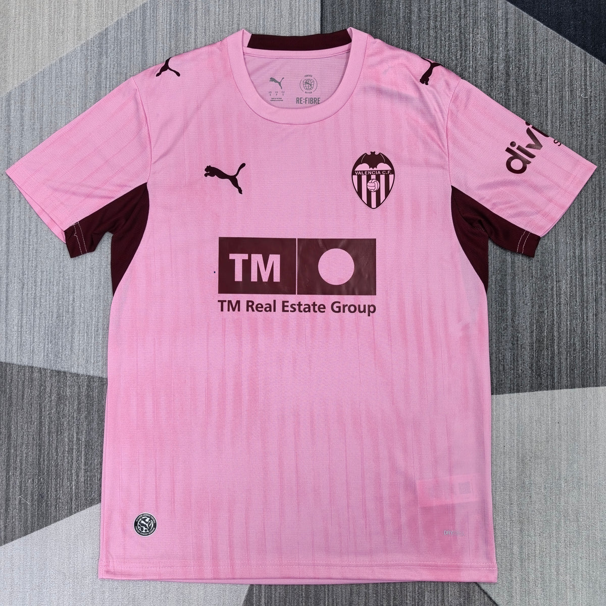 Valence CF Troisième maillot 2026-2027 – photo 1