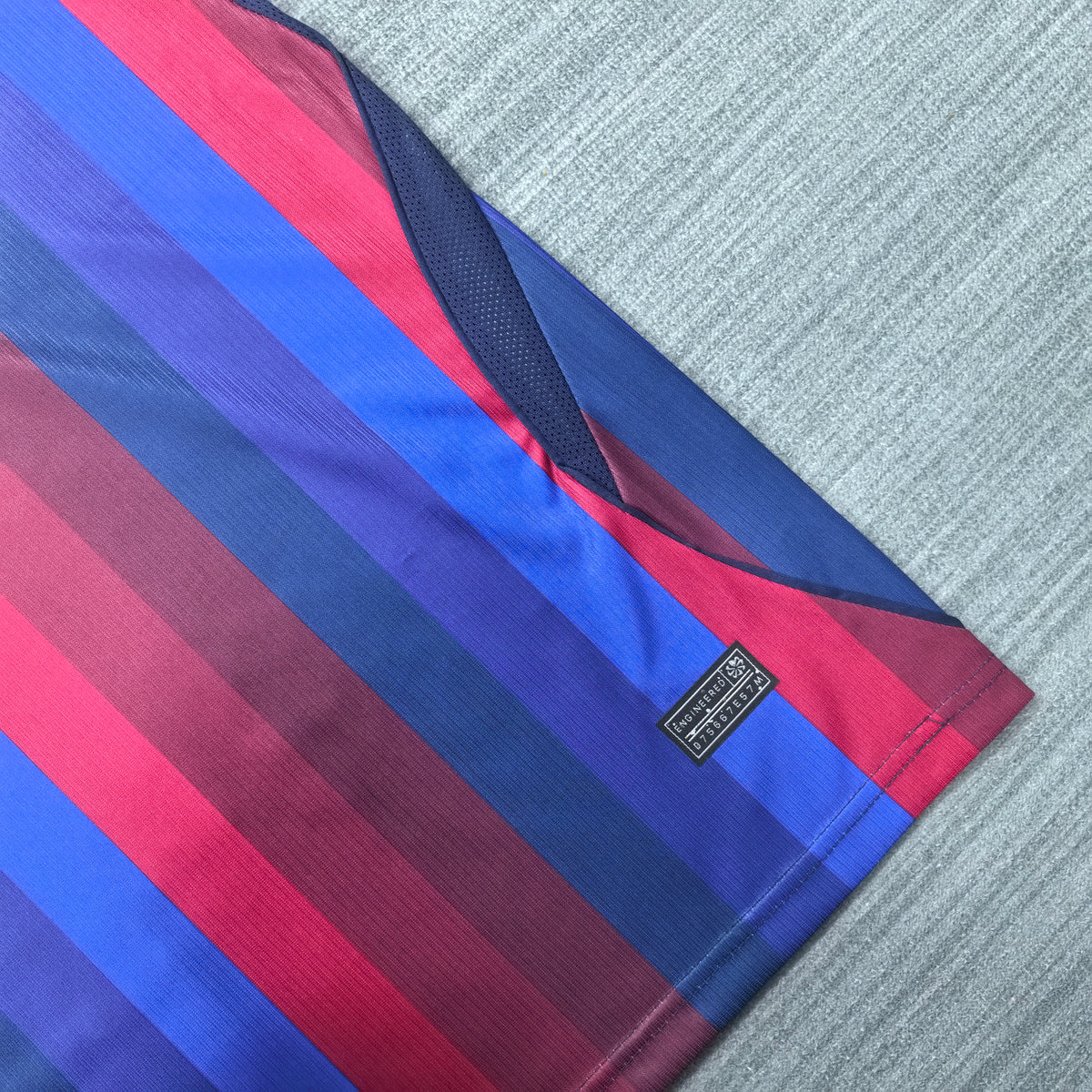 FC Barcelone Domicile 2026-2027 – Modèle 235416258 – photo 5