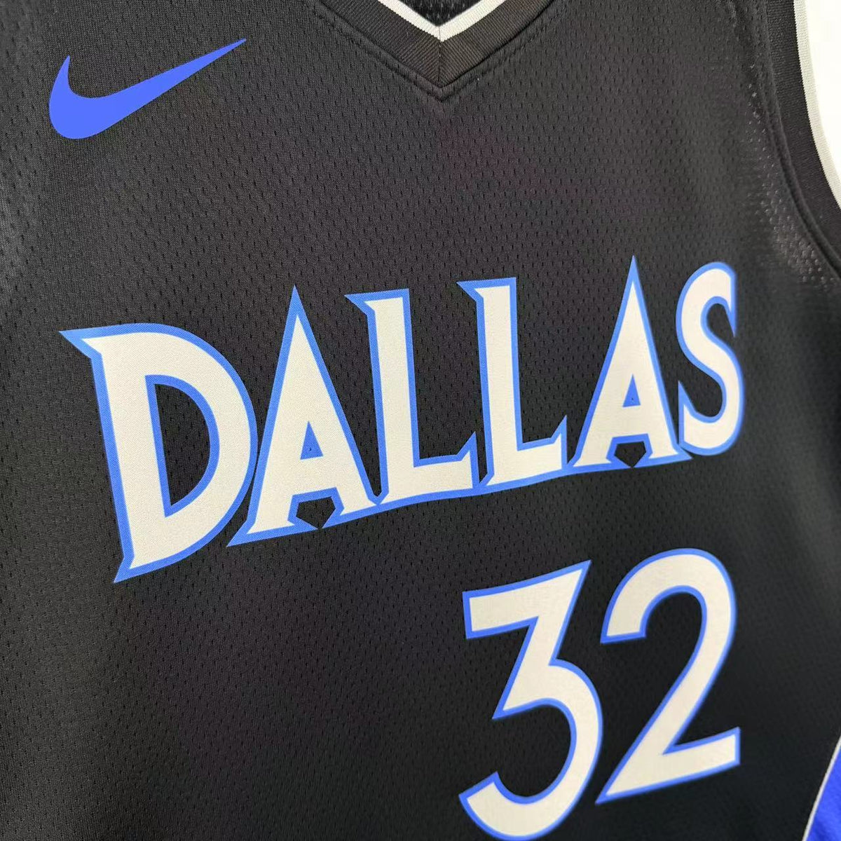 Maillot Dallas Mavericks n° 32 – Édition Ville – photo 11