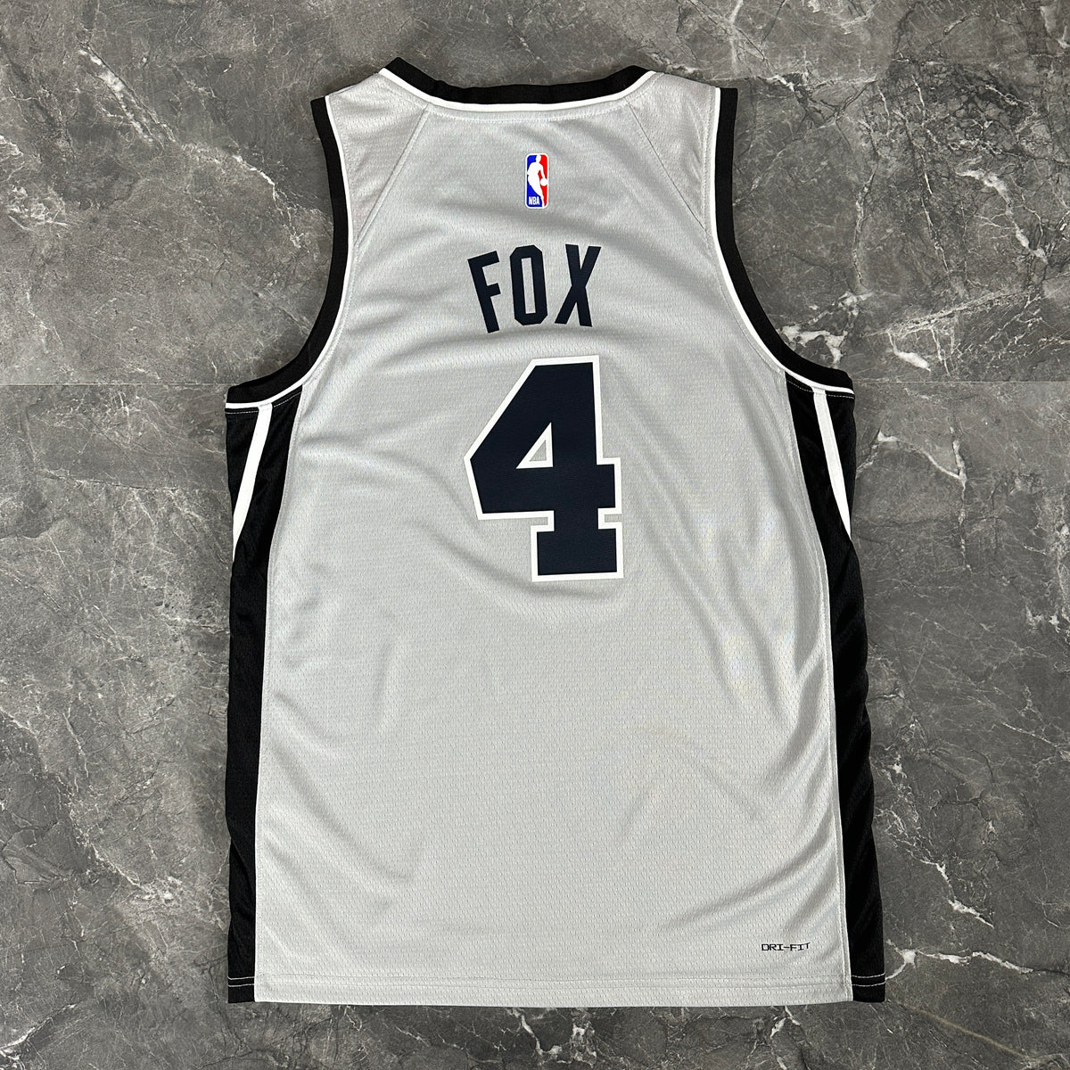 Maillot San Antonio Spurs n° 4 – Édition spéciale Gris – photo 13