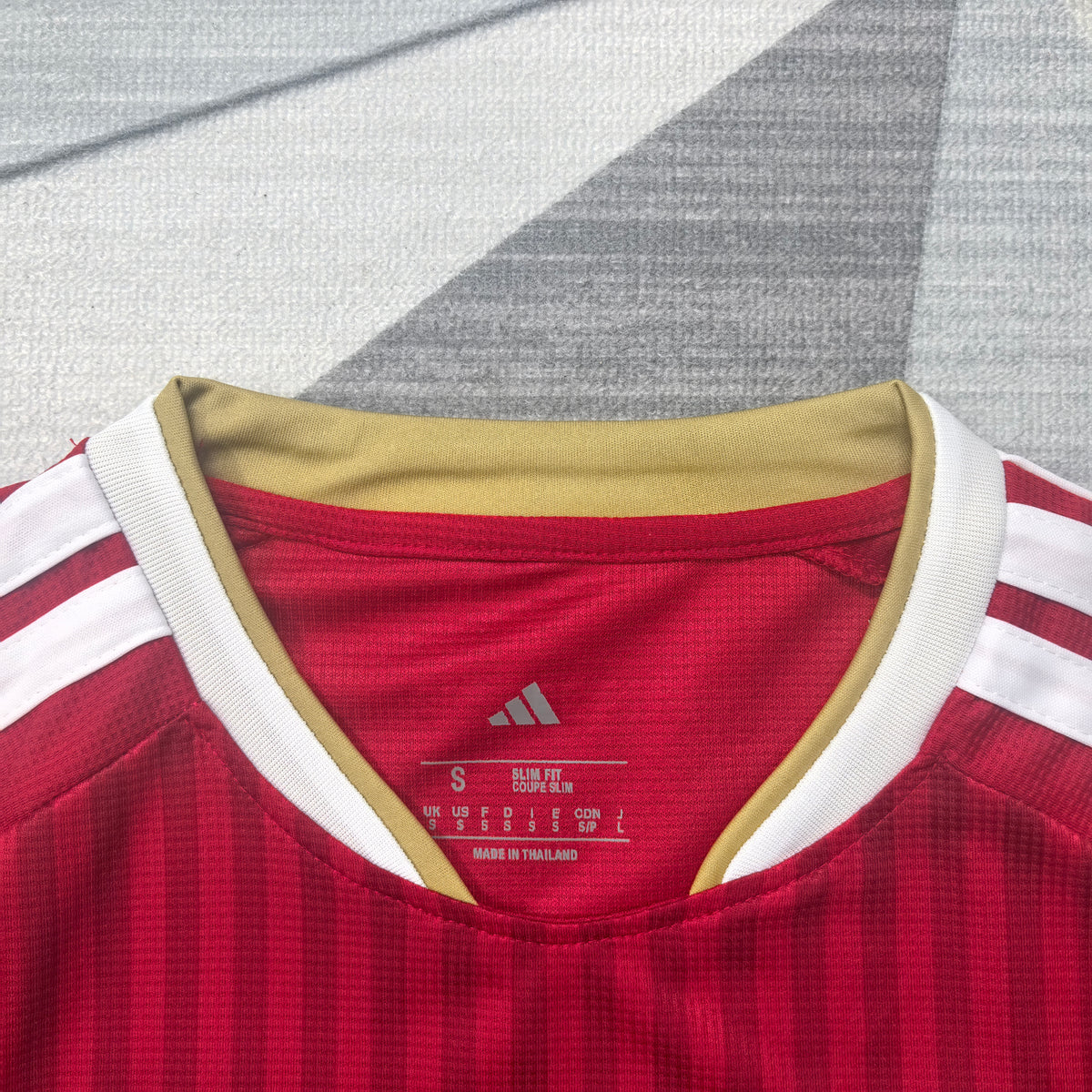 Bayern Munich Domicile 2026-2027 – photo 2