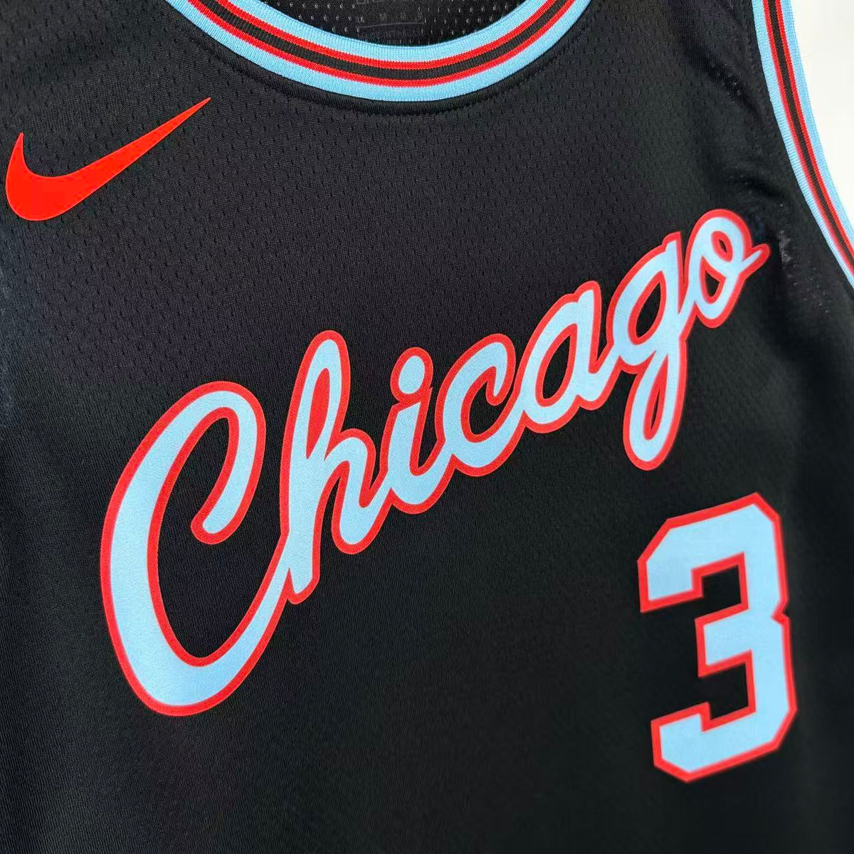 Maillot Chicago Bulls n° 3 – Édition Ville – photo 10