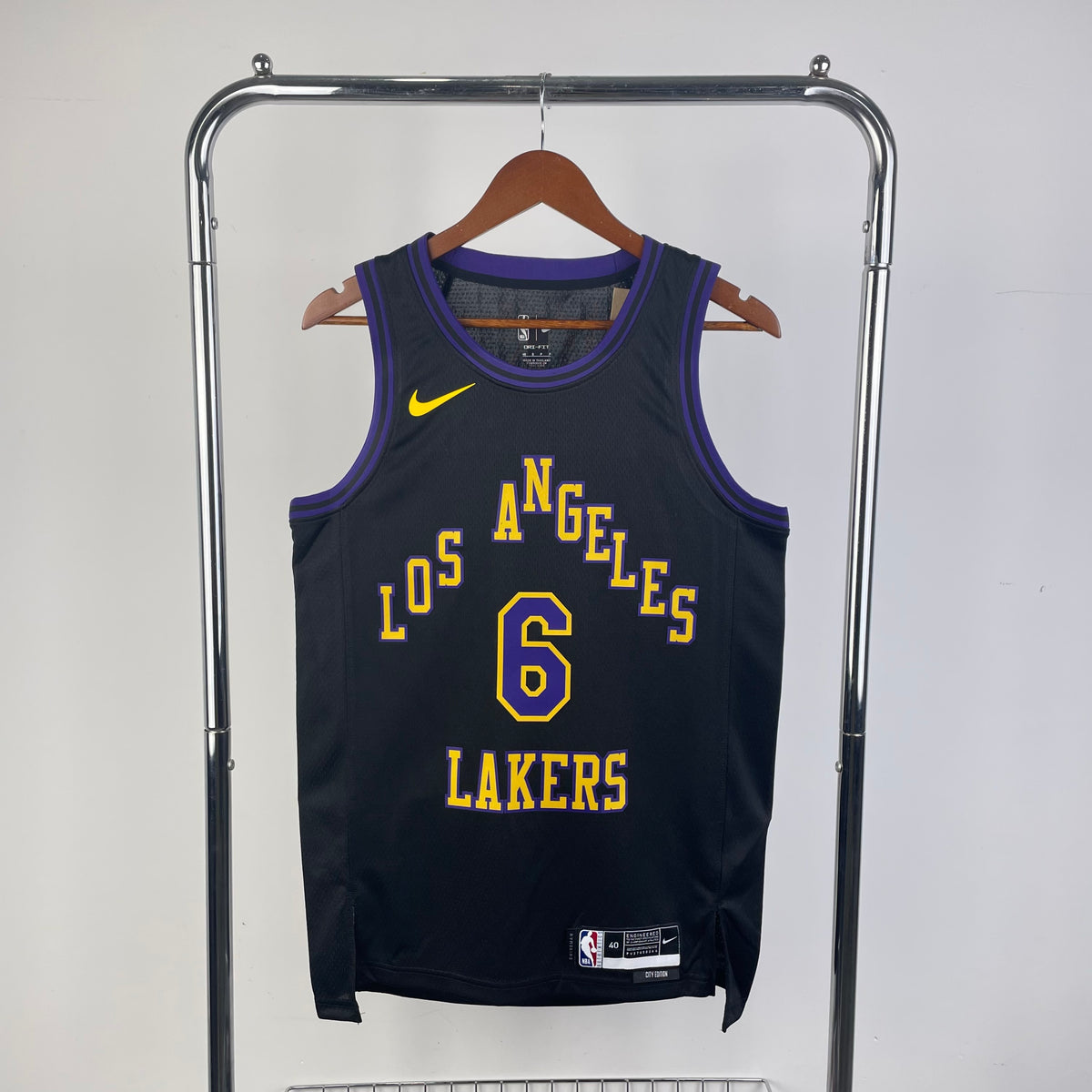 Maillot Los Angeles Lakers n° 6 – Édition Ville – photo 1