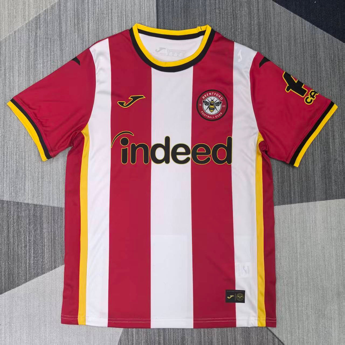 Brentford Domicile 2026-2027 – photo 1