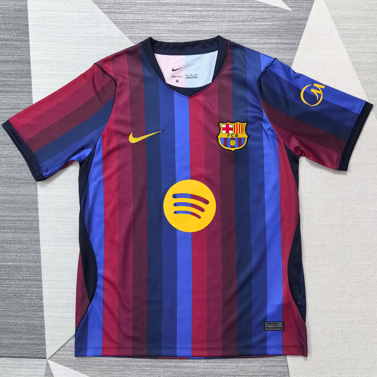 FC Barcelone Domicile 2026-2027 – Modèle 237674165 – photo 1