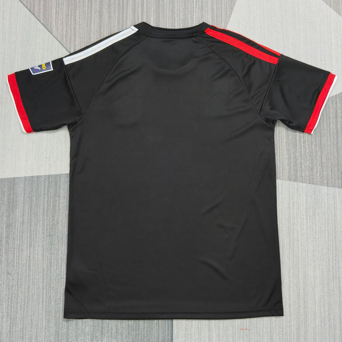 Fortuna Düsseldorf Noir 2026-2027 – photo 4