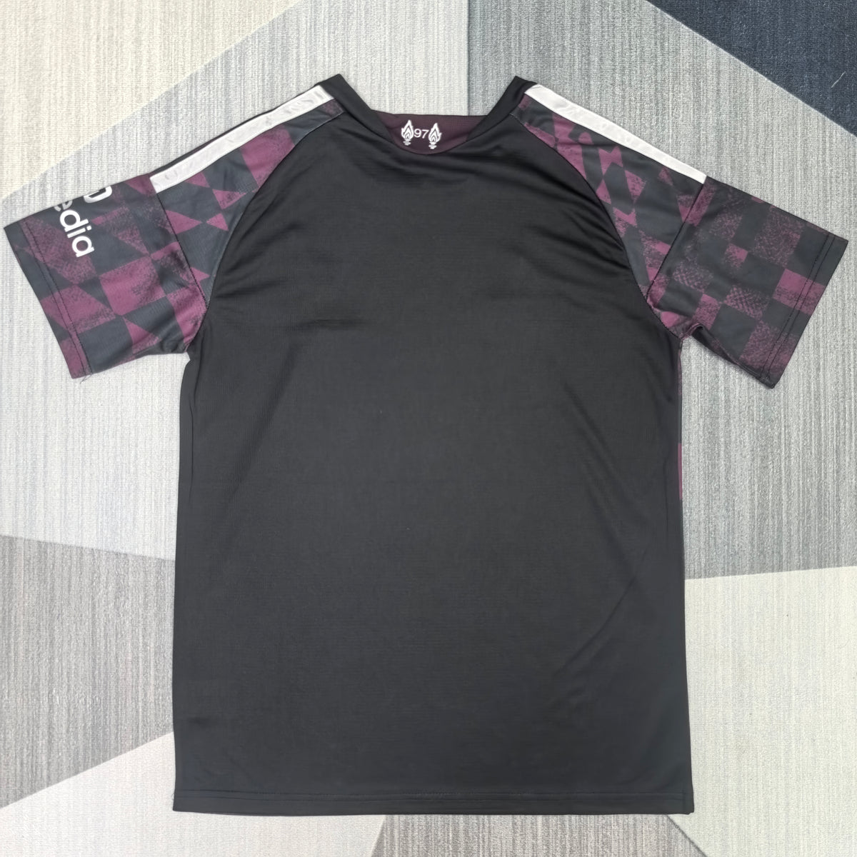 Liverpool Troisième maillot 2026-2027 – photo 4