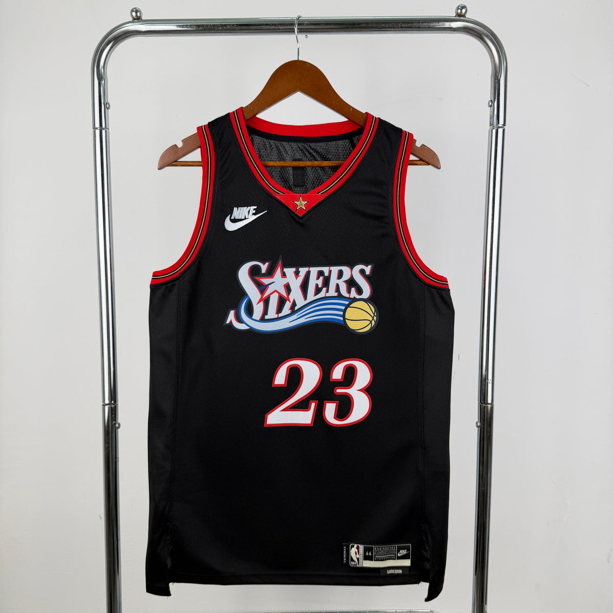 Maillot Philadelphia 76ers n° 23 – Rétro Noir – photo 1