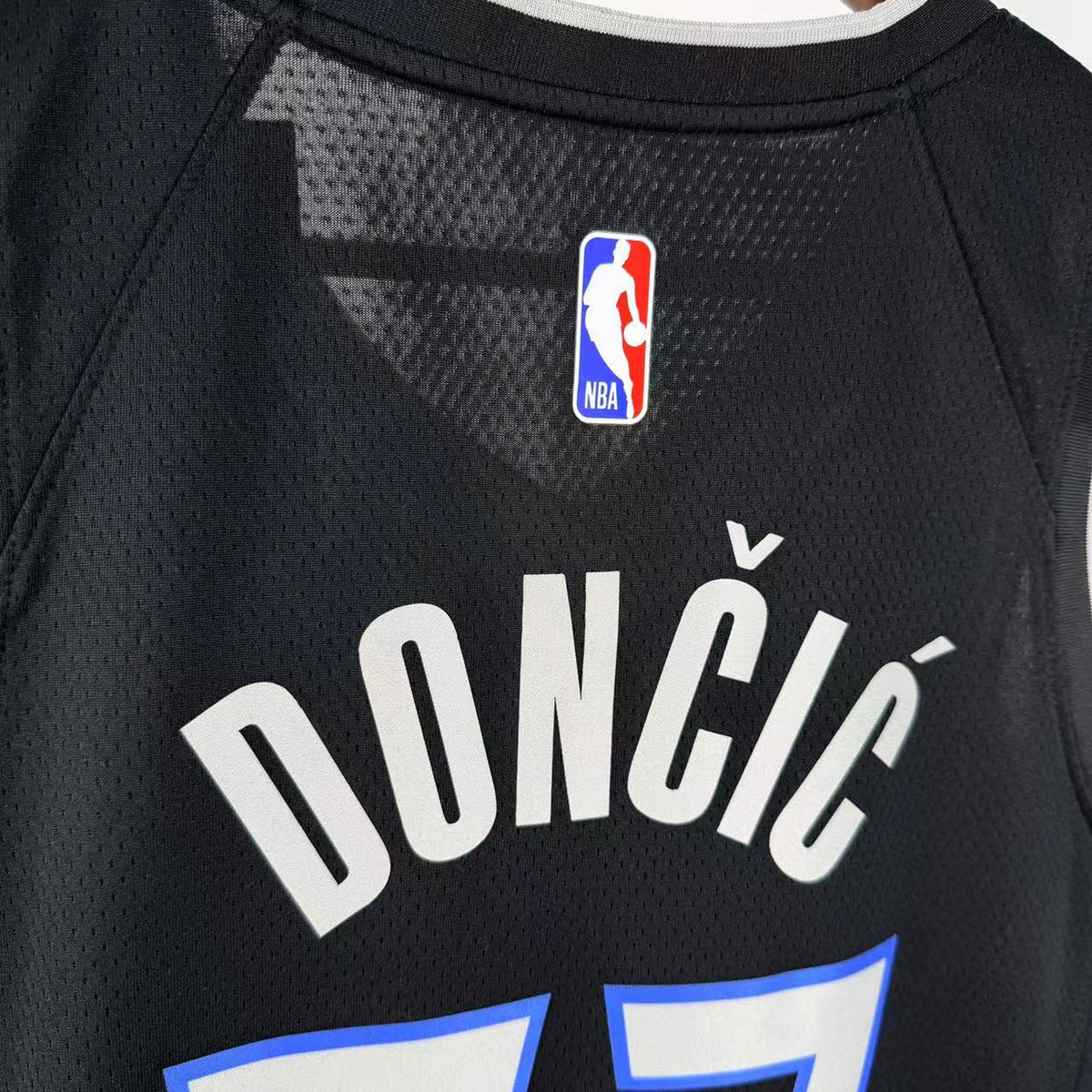 Maillot Dallas Mavericks n° 77 – Édition Ville – photo 8