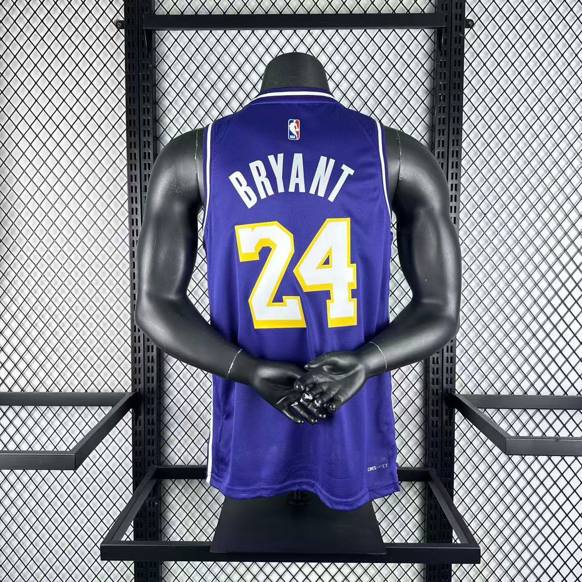 Maillot Los Angeles Lakers n° 24 – Édition spéciale – photo 11