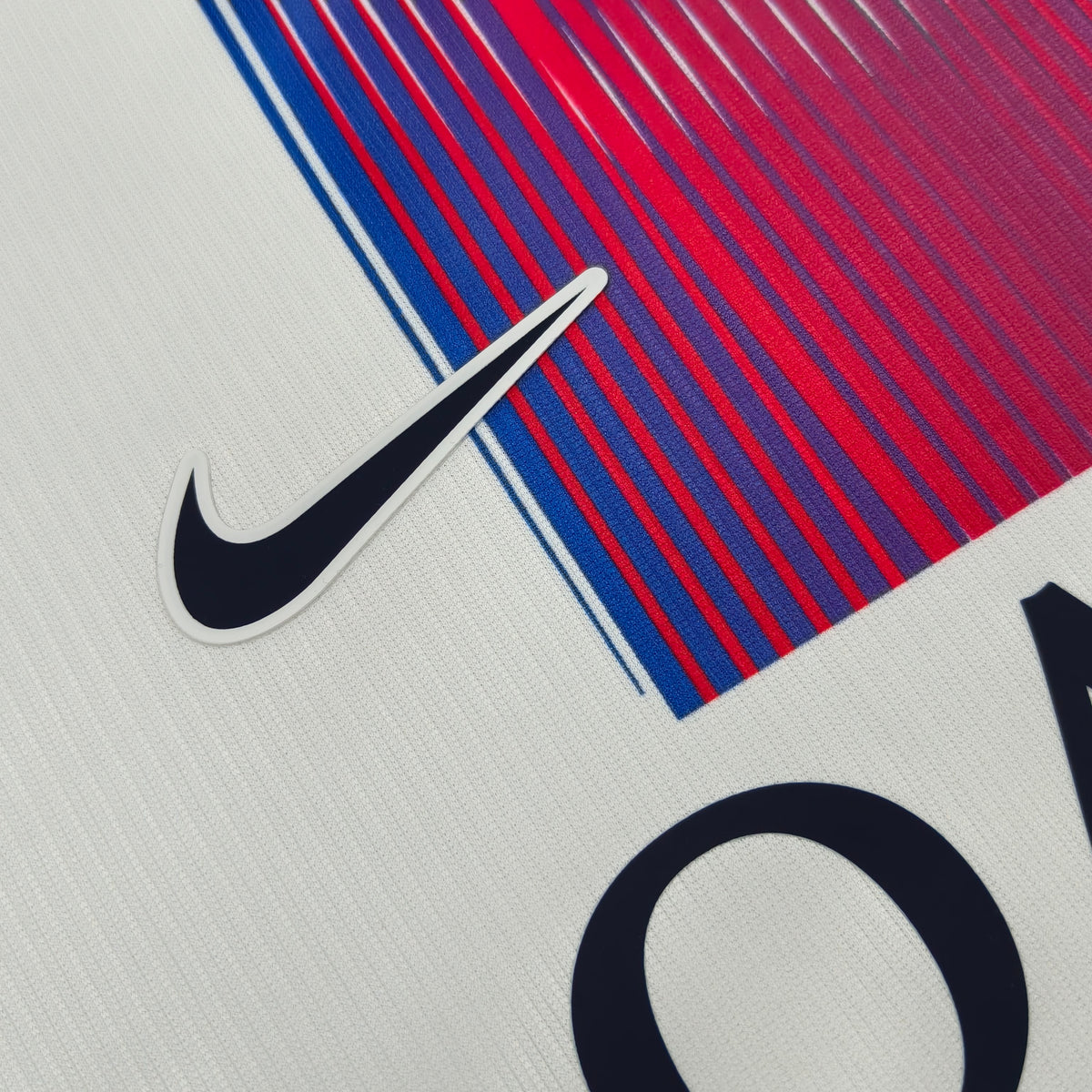 Paris Saint-Germain Extérieur Nouvelle édition sans étoile 2026-2027 – photo 4