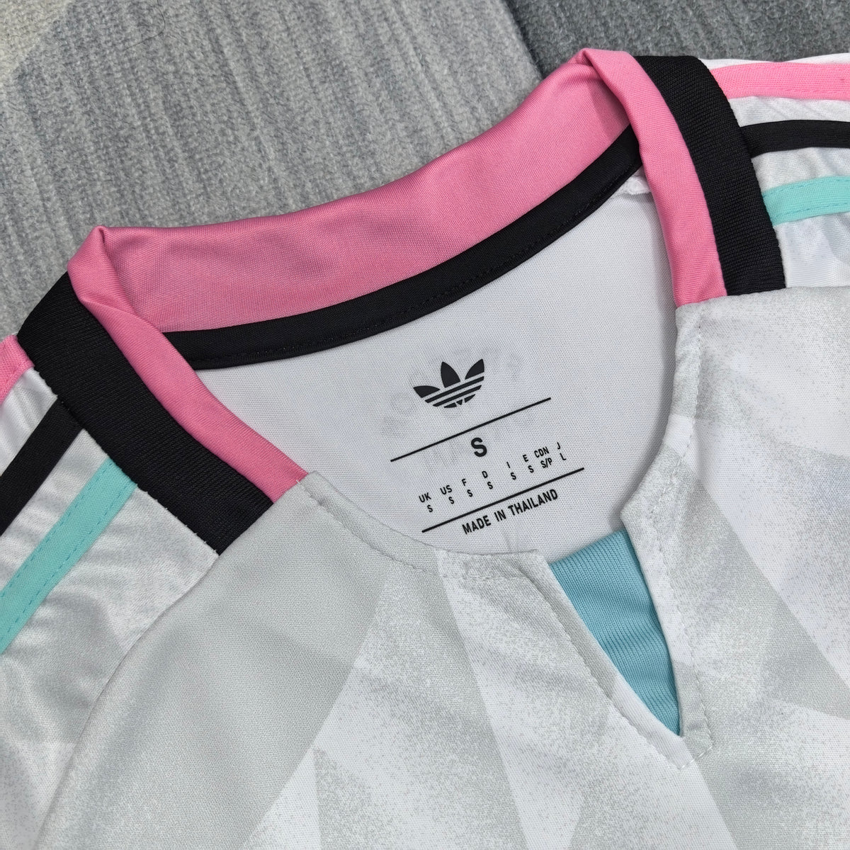 Inter Miami Troisième maillot 2026-2027 – photo 2