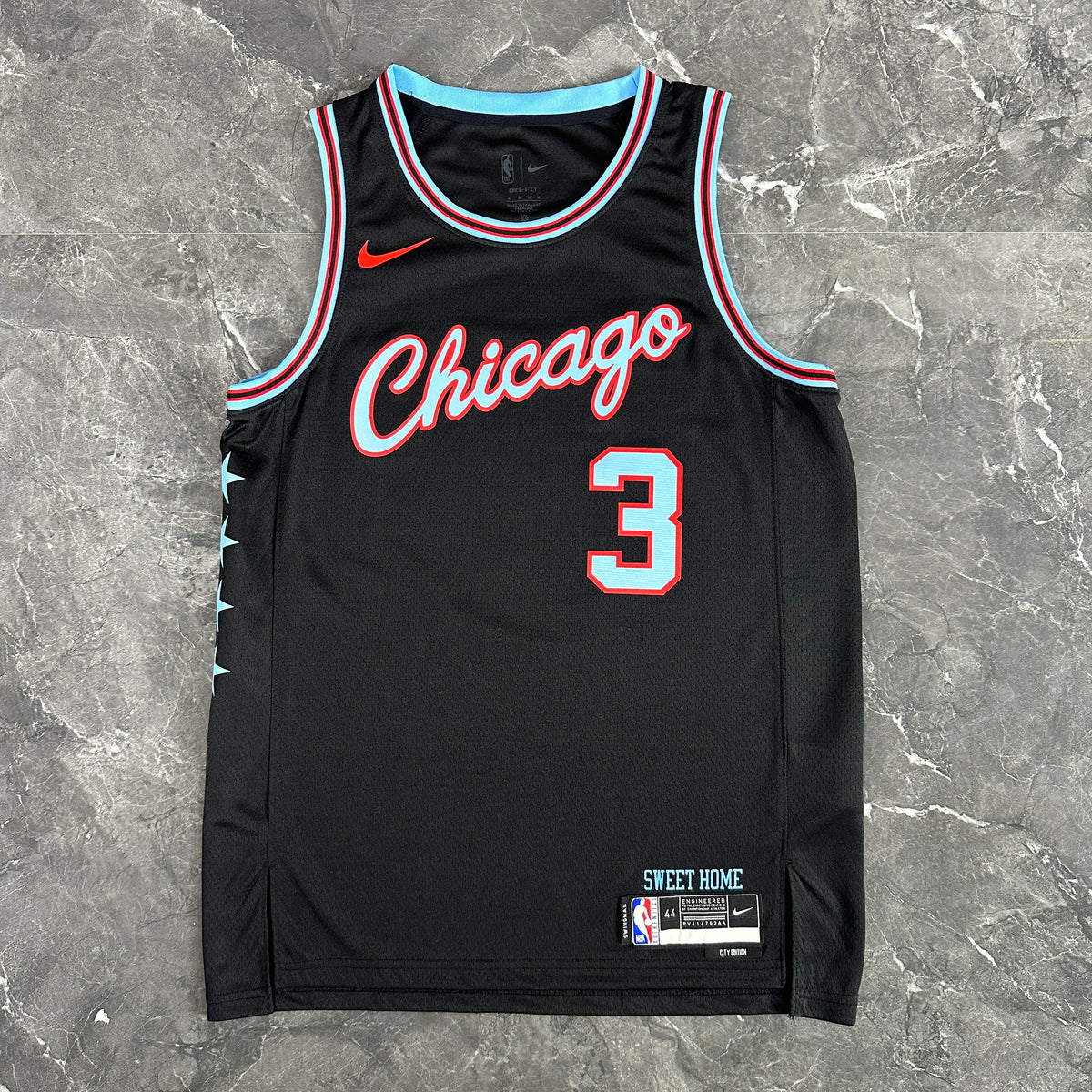 Maillot Chicago Bulls n° 3 – Édition Ville – photo 4