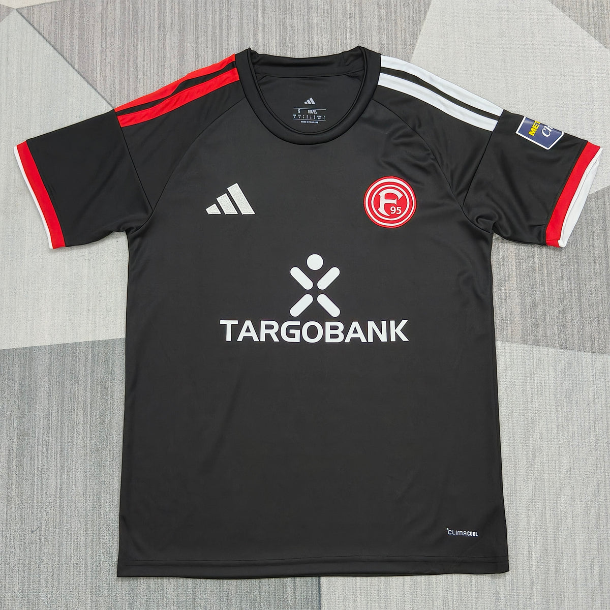 Fortuna Düsseldorf Noir 2026-2027 – photo 1